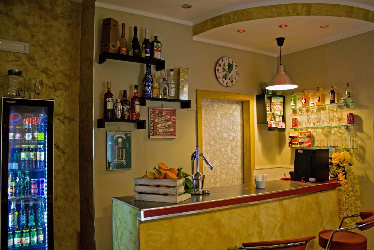 Mercury Home Room&Breakfast Naples Luaran gambar